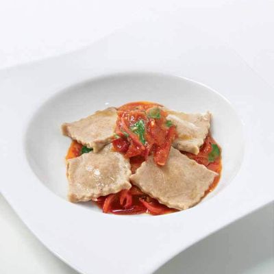 grahovi ravioli s paradiznikovo omako A